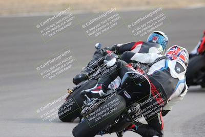 media/Dec-17-2022-SoCal Trackdays (Sat) [[224abd9271]]/Turn 10 Backside (120pm)/